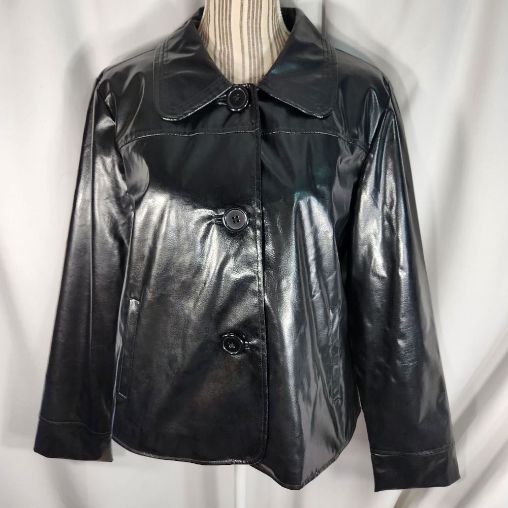Studio Works NWOT Black Faux Patent Leather Button Down Jacket w/Pockets Medium